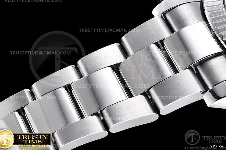 1012 R2DJ0253E – DJ2 41mm Oyst Trendy 644